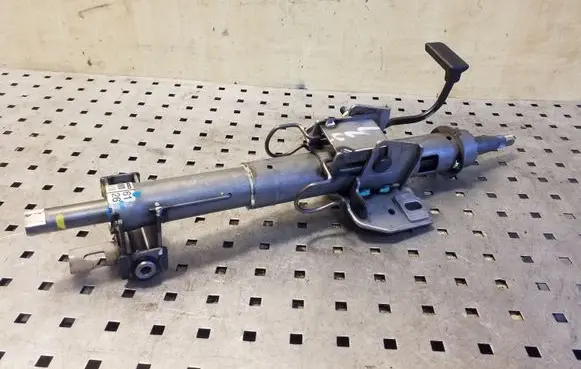 Chevrolet Captiva Steering wheel axle 95326126