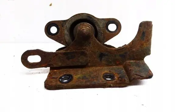Nissan Qashqai Engine mount bracket 14467JD50D