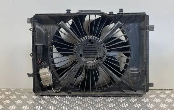 Mercedes-Benz C W204 Electric radiator cooling fan A2045000393 A2045000755 3136613344