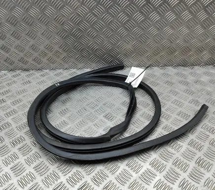 Toyota GR 86 Rubber seal front coupe door SU00308604