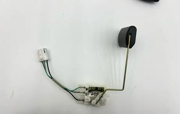 KIA Sedona Fuel level sensor 0K54C60960 08102805734