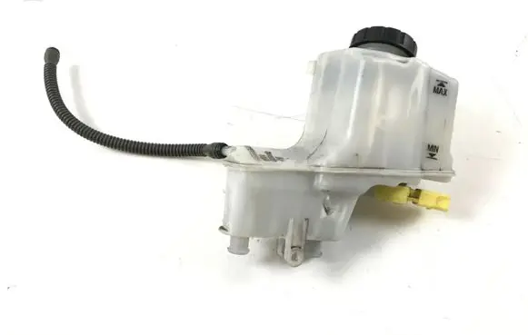 Volkswagen Golf VII Brake fluid reservoir 5Q2611301B
