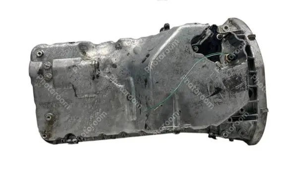 Mercedes-Benz C W204 Oil sump R6460142102