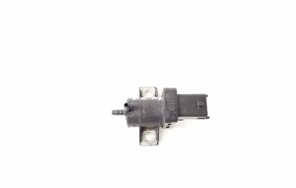 Jeep Grand Cherokee Valve 68092518AA