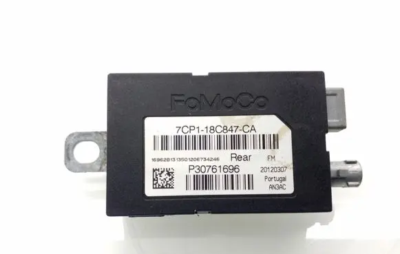 Ford Focus Aerial antenna amplifier 7CP118C847CA