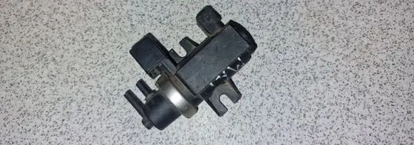 BMW 3 E46 Starter motor/solenoid 2247906