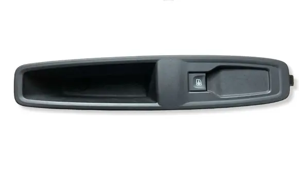 Renault Zoe Electric window control switch 829505138R