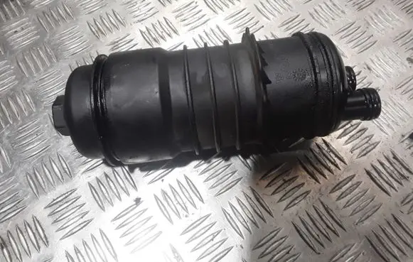 Audi A6 S6 C6 4F Oil filter cover 8558686