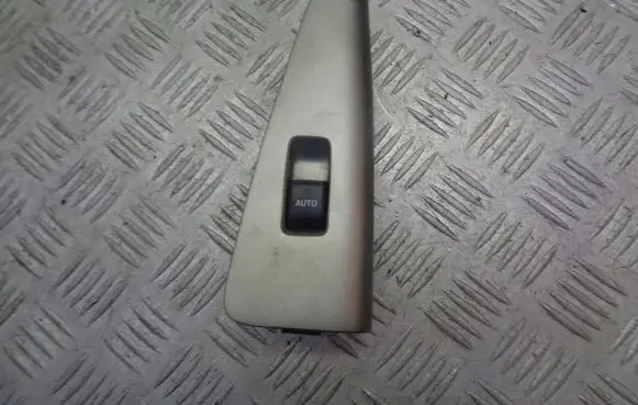 Toyota Corolla E120 E130 Quarter vent window switch 84030-13030