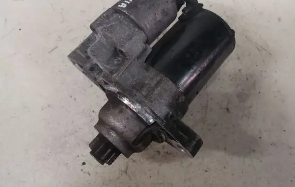 Skoda Octavia Mk2 (1Z) Starter motor 02T911023 0001120406