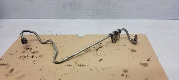Ford Transit Custom Fuel injector supply line/pipe 
