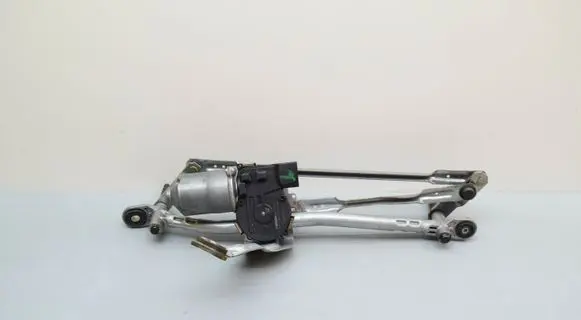 Front wiper linkage and motor