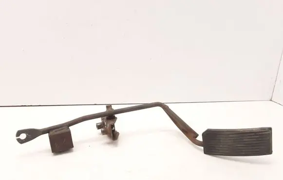 Mazda Tribute Accelerator throttle pedal