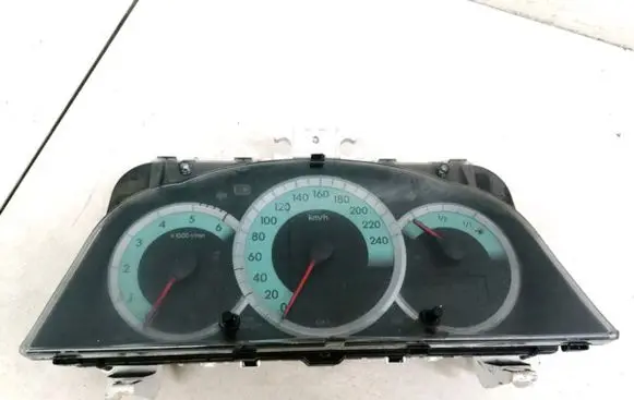 Toyota Corolla Verso AR10 Speedometer (instrument cluster) 838000F090 83800-0F090