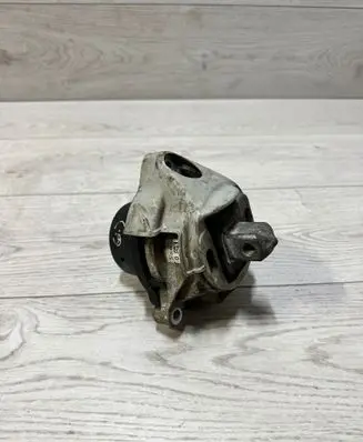 BMW X3 F25 Engine mount bracket 6855722