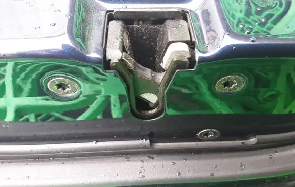 Volvo S60 Front door lock