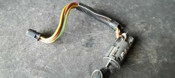 Renault Megane I Ignition lock 297401