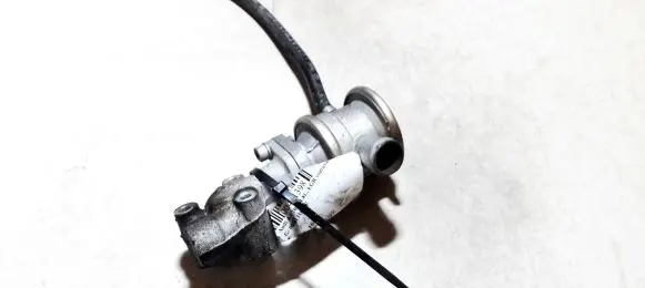 Audi A4 S4 B6 8E 8H EGR valve 06B131817E