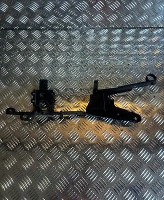 Porsche Panamera (970) Front splash guards bracket 97061020102