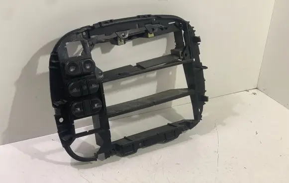 Ford Galaxy Dashboard center trim panel A045C00