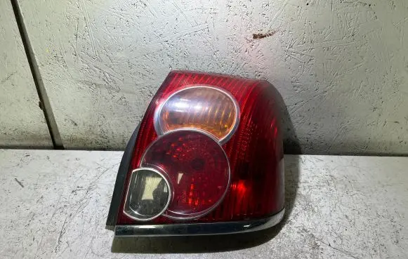 Toyota Avensis T250 Rear/tail lights 89028783