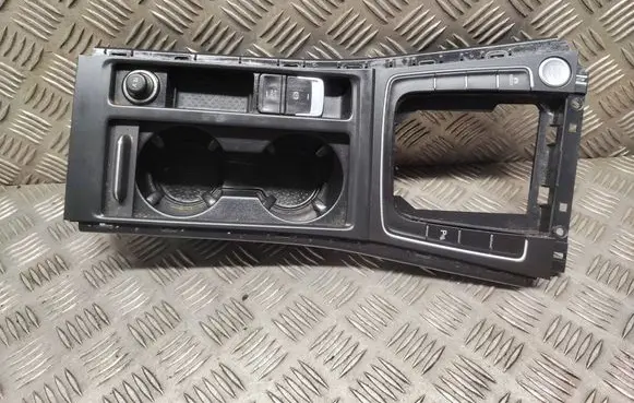 Volkswagen e-Golf Center console 5G1863245F