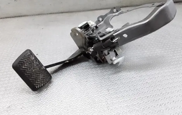 Lexus NX Brake pedal 8951033030