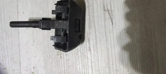 Opel Corsa F Windshield washer spray nozzle 9835763980 9835762780