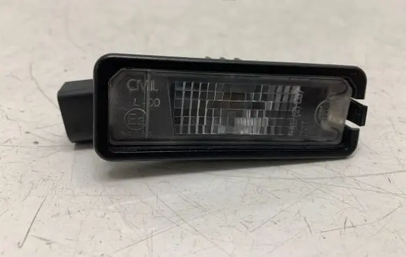 Volkswagen Beetle A5 Number plate light 1K8943021 5097