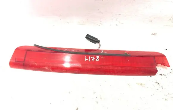 Alfa Romeo 159 Third/center stoplight 156053453