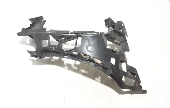 Mercedes-Benz E W213 Front bumper mounting bracket 2138852400