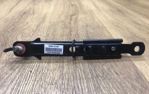 Hyundai Tucson TL Seat belt height adjuster 88890D7000