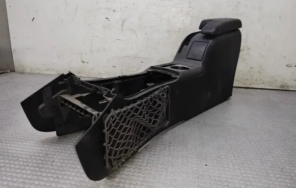 Mercedes-Benz B W245 Center console A1696800050