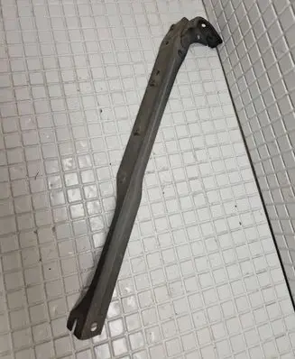 Radiator support slam panel bracket