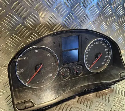 Volkswagen Golf V Speedometer (instrument cluster) 1K0920852J VWZ7Z0E2572542