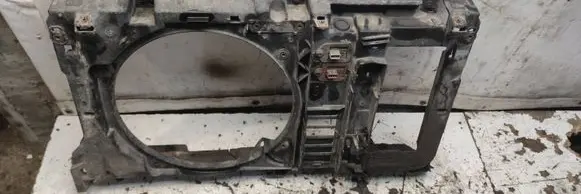 Citroen C5 Radiator support slam panel