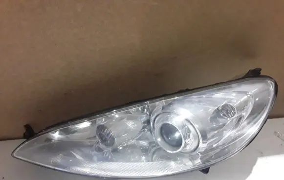 Peugeot 407 Headlight/headlamp