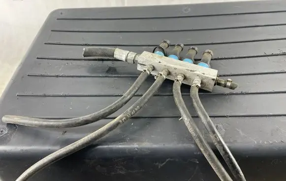 Audi A4 S4 B5 8D Fuel injection (other) 67R010185 09S099020001G