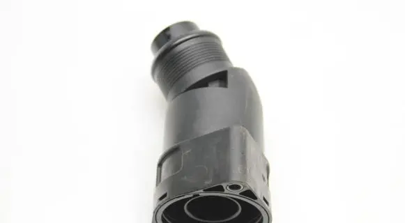 Volkswagen Golf VII Coolant pipe/hose 04L131111M