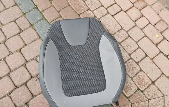Opel Crossland X Rear seat 11TYS