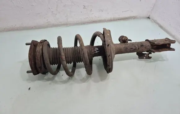 Lexus RX 330 - 350 - 400H Front shock absorber with coil spring