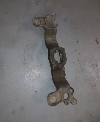 Audi A4 S4 B7 8E 8H Gearbox mounting bracket 8E0399