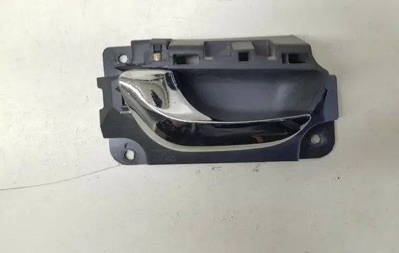Volvo S80 Front door interior handle 09170045