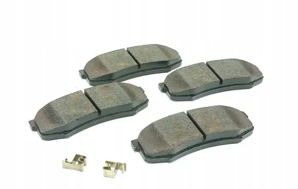 Mitsubishi Pajero Brake pads (rear) GDB3464