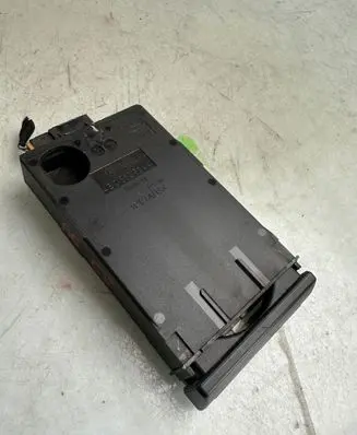 Audi A6 S6 C5 4B Cup holder 4B0862534A