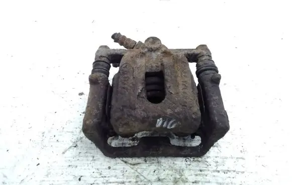 Mercedes-Benz B W245 Rear brake caliper