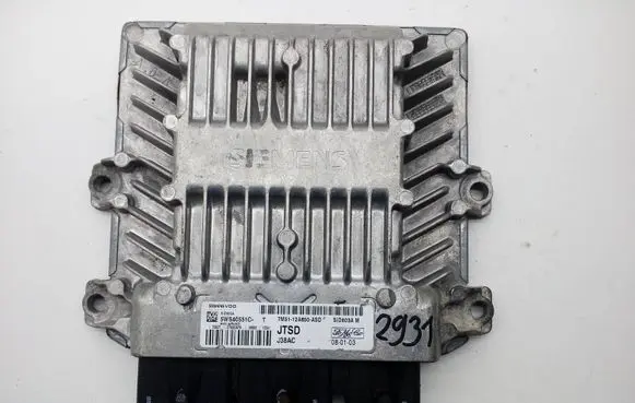 Ford Focus Engine control unit/module 7M5112a650ASD 5WS40551C