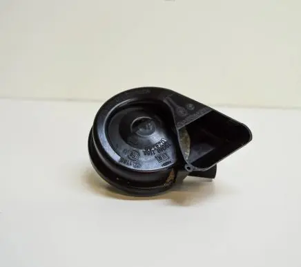 Audi A6 S6 C7 4G Horn signal 4H0951221