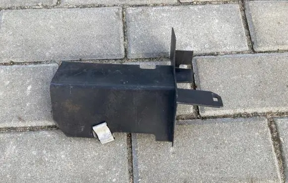 Mercedes-Benz Sprinter W906 Radiator trim A9065050488