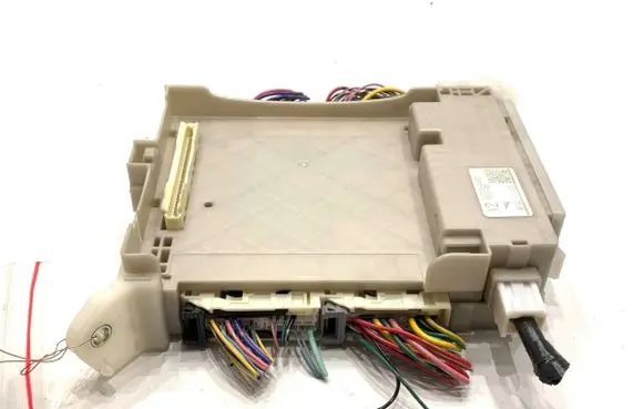 Lexus RX III Other control units/modules 8273048J20